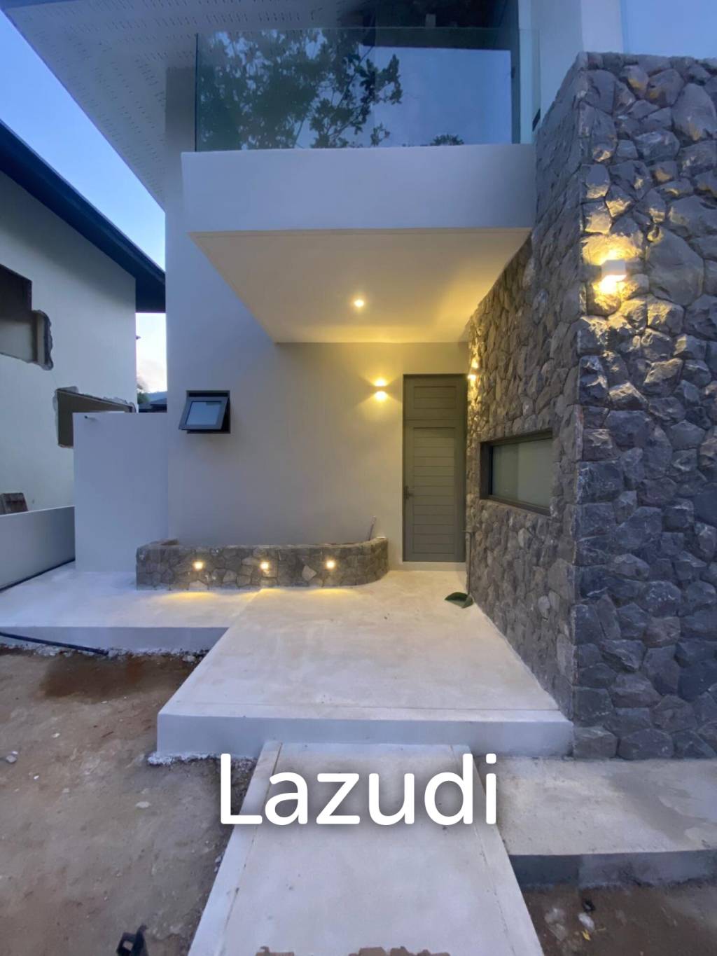 2-Bedroom Villa Near Fisherman’s Village