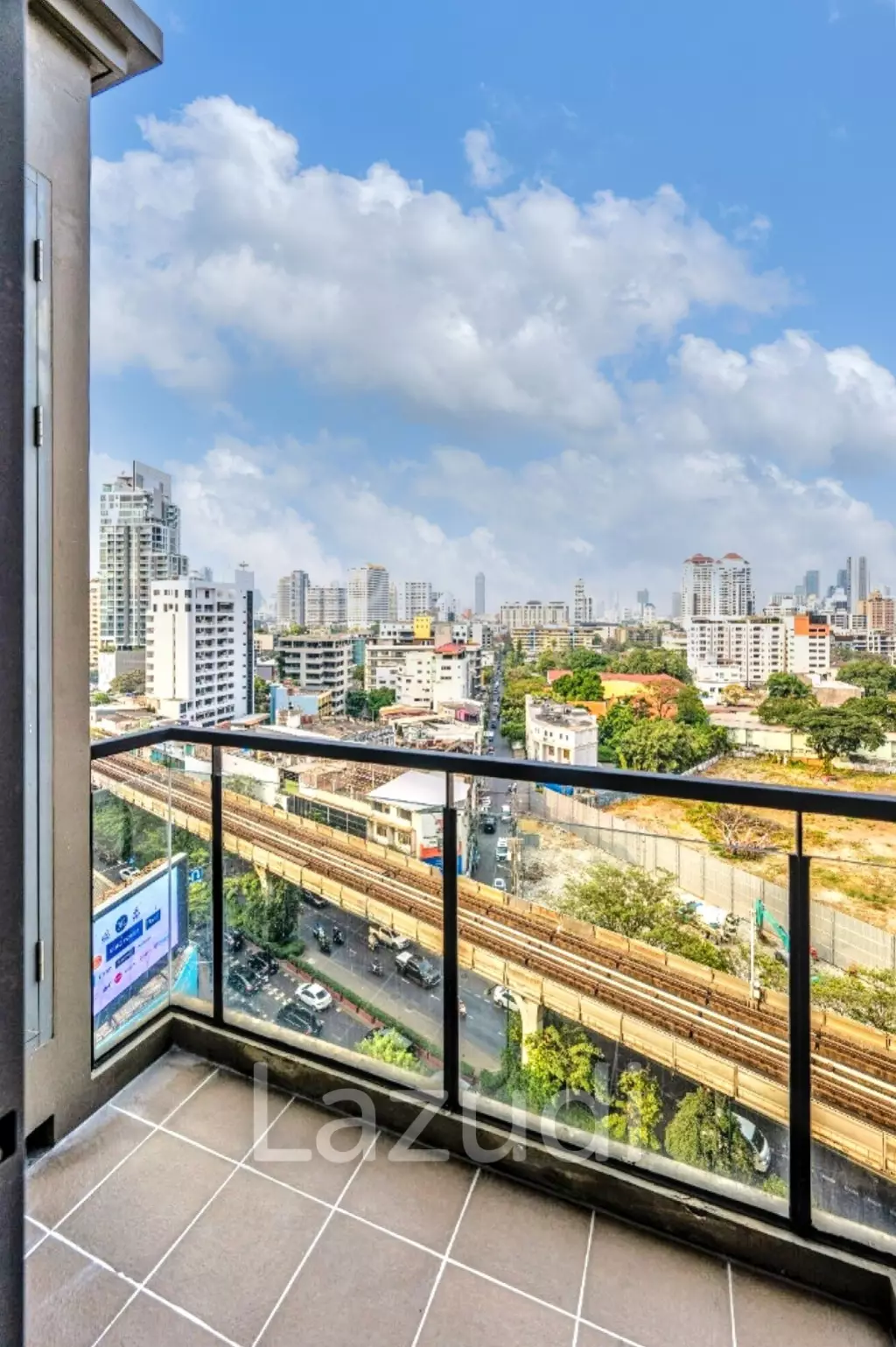 2 Bed 2 Bath 98 SQ.M The Crest Sukhumvit 34
