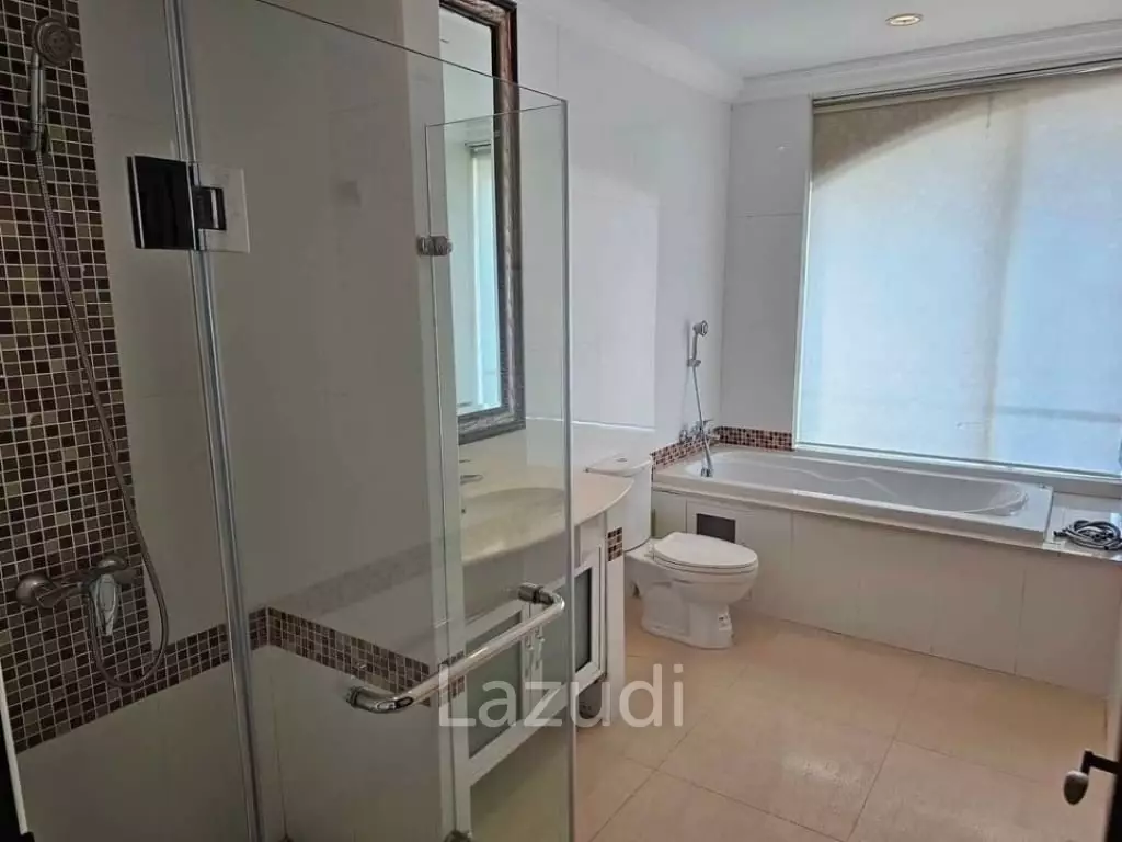 2 Bedroom 3 Bathroom 120 SQ.M. LK  Legend
