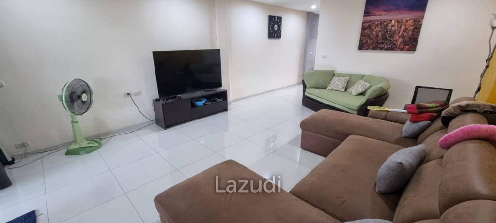 4 Beds 5 Baths 348 SQ.M. Townhouse in Khao Talo