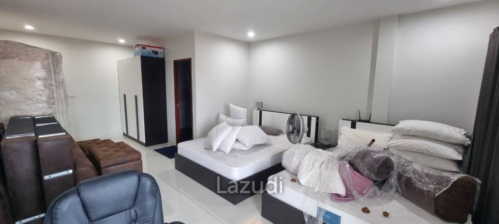 4 Beds 5 Baths 348 SQ.M. Townhouse in Khao Talo