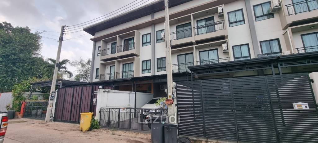 4 Beds 5 Baths 348 SQ.M. Townhouse in Khao Talo