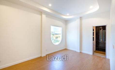 ARTY PERFECT HOME : 4 bed modern coronial style (READY TO MOVE IN)