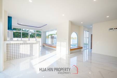 ARTY PERFECT HOME : 4 bed modern coronial style (READY TO MOVE IN)