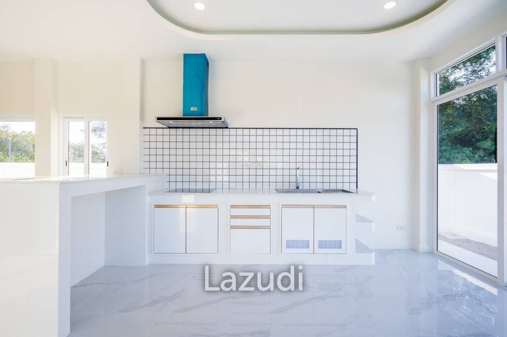 ARTY PERFECT HOME : 4 bed modern coronial style (READY TO MOVE IN)