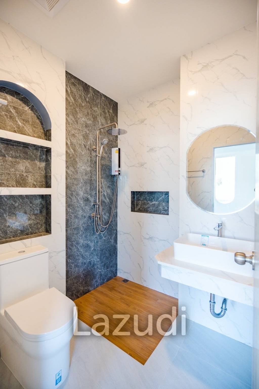 ARTY PERFECT HOME : 4 bed modern coronial style (READY TO MOVE IN)