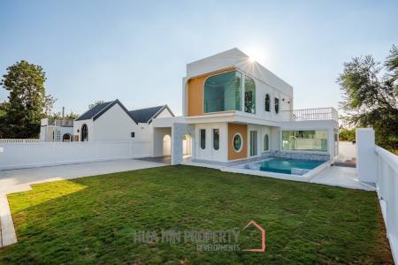 ARTY PERFECT HOME : 4 bed modern coronial style (READY TO MOVE IN)