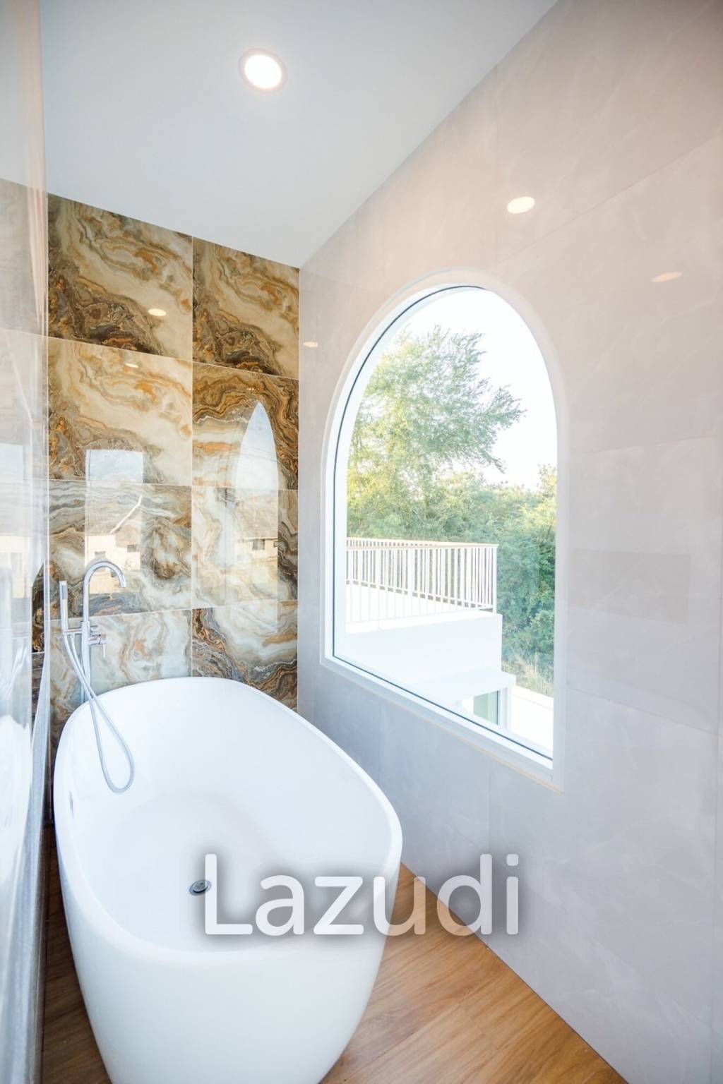 ARTY PERFECT HOME : 4 bed modern coronial style (READY TO MOVE IN)