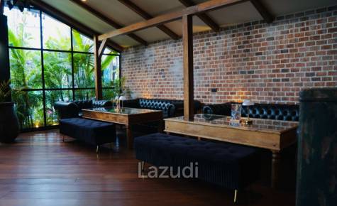 Restaurant and Cocktail Bar for Sale in Bang Rak, Ko Samui – Prime Location