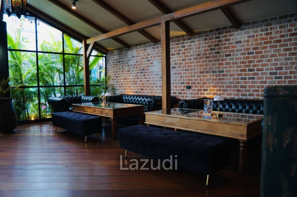 Restaurant and Cocktail Bar for Sale in Bang Rak, Ko Samui – Prime Location