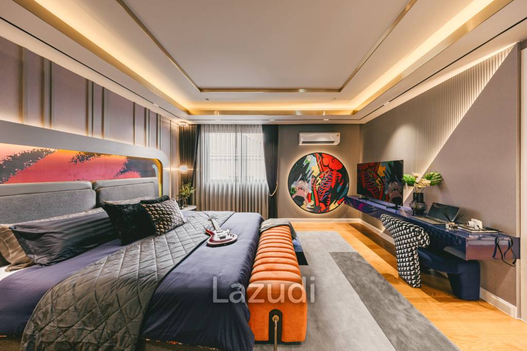 Ultra Luxury 5 Bedroom Residence in Saphan Sung
