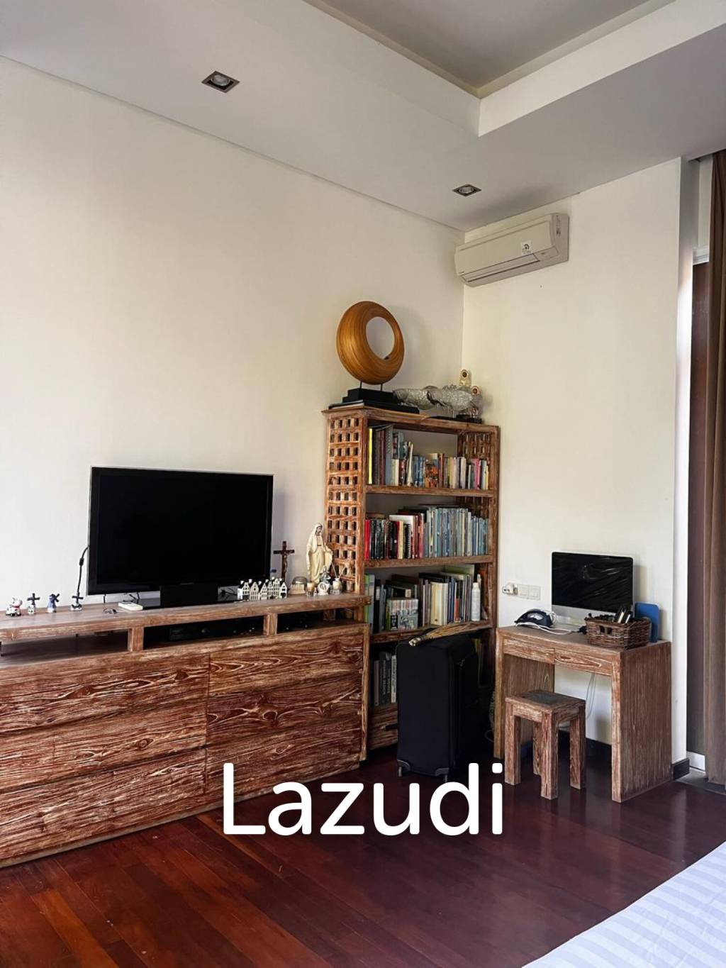 Freehold home for sale in Seminyak