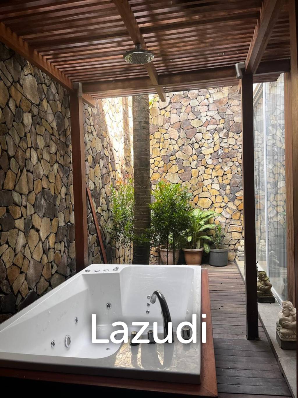 Freehold home for sale in Seminyak