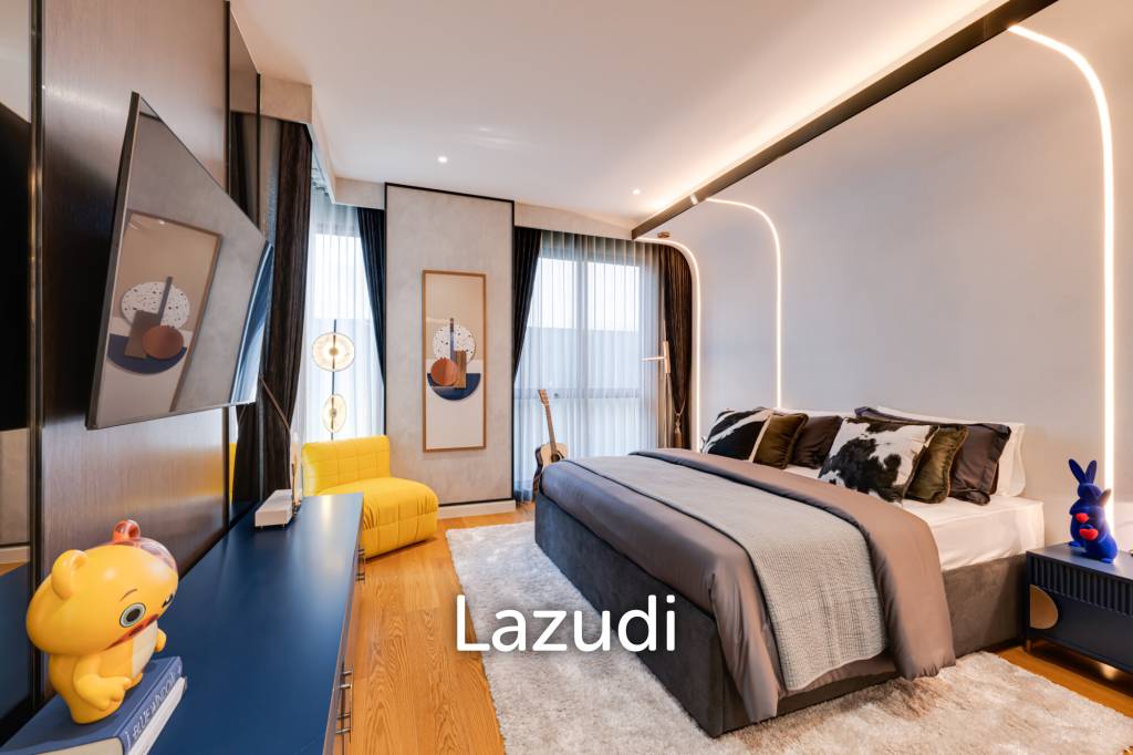 Ultra Luxury 5-Bed Home in Bang Kaeo Samut Prakan