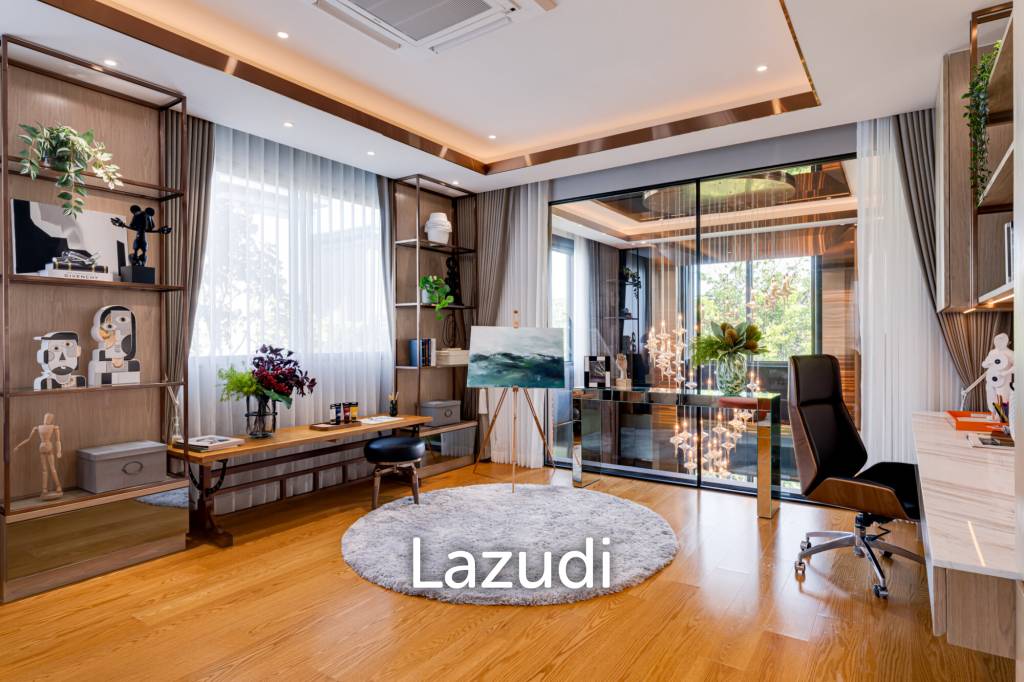 Ultra Luxury 5-Bed Home in Bang Kaeo Samut Prakan