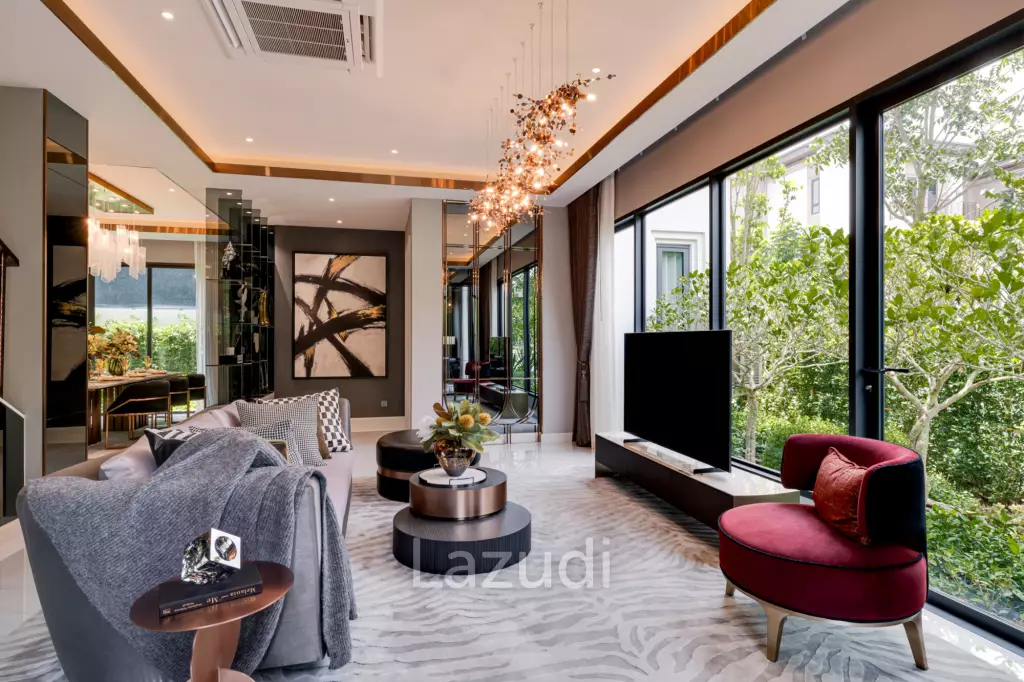 Ultra Luxury 5-Bed Home in Bang Kaeo Samut Prakan