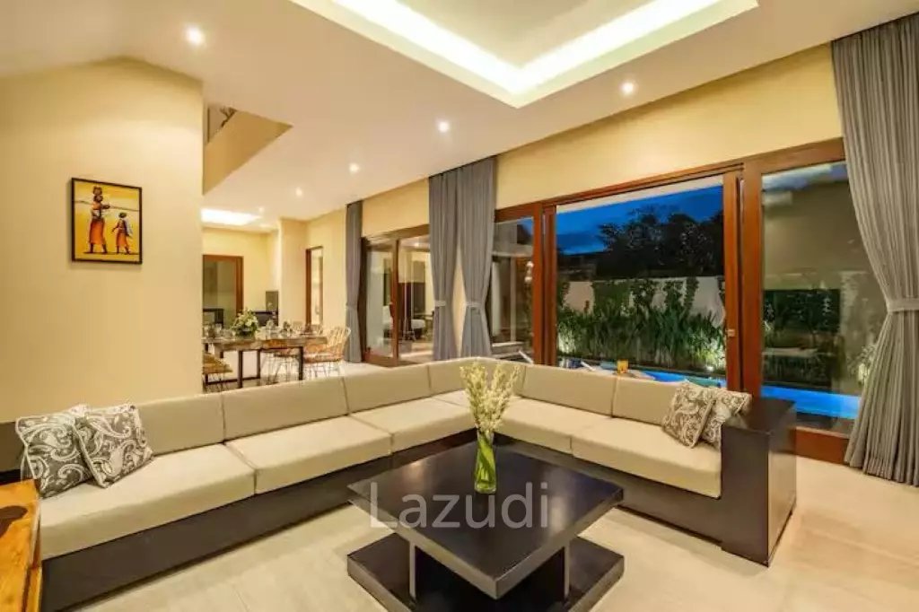 This stunning Freehold Villa 100m from the beach in Canggu