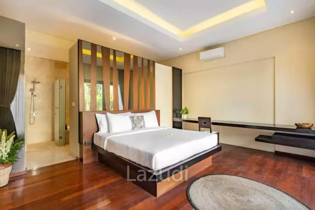 High end Freehold villa 100m2 from Batu Bolong beach