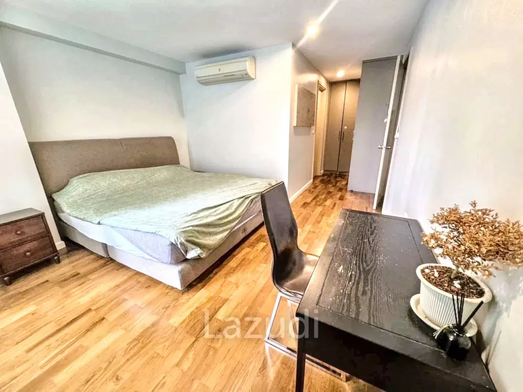 2 Bedrooms 2 Bathrooms 80 SQ.M Siri On 8