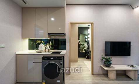 Stylish 1-Bedroom Condo in Phra Khanong Bangkok