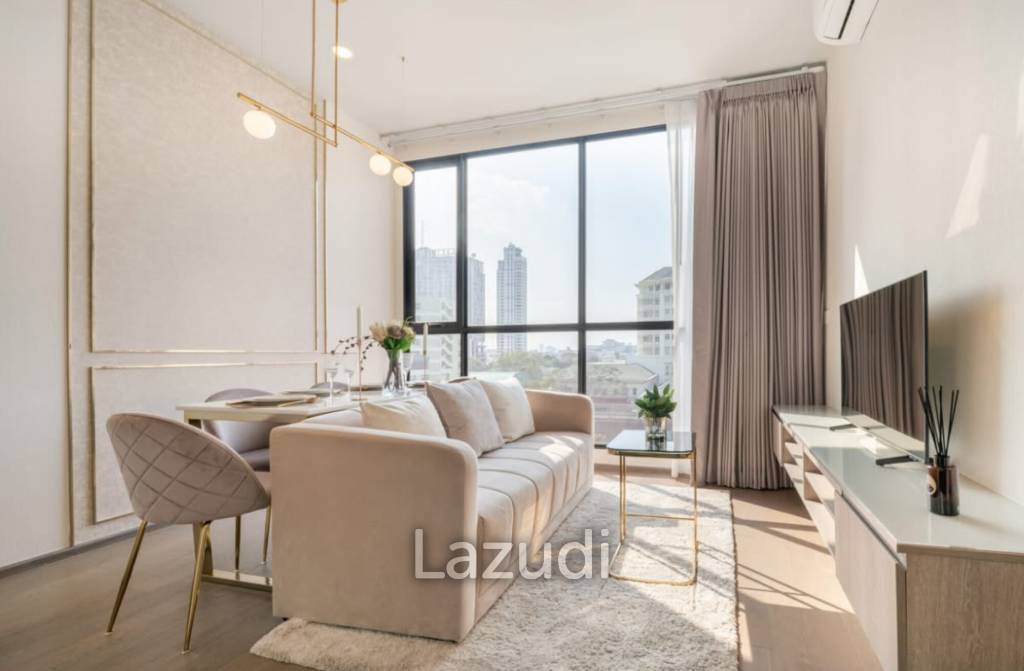 2 Bed 2 Bath 48 SQ.M Park Origin Phayathai