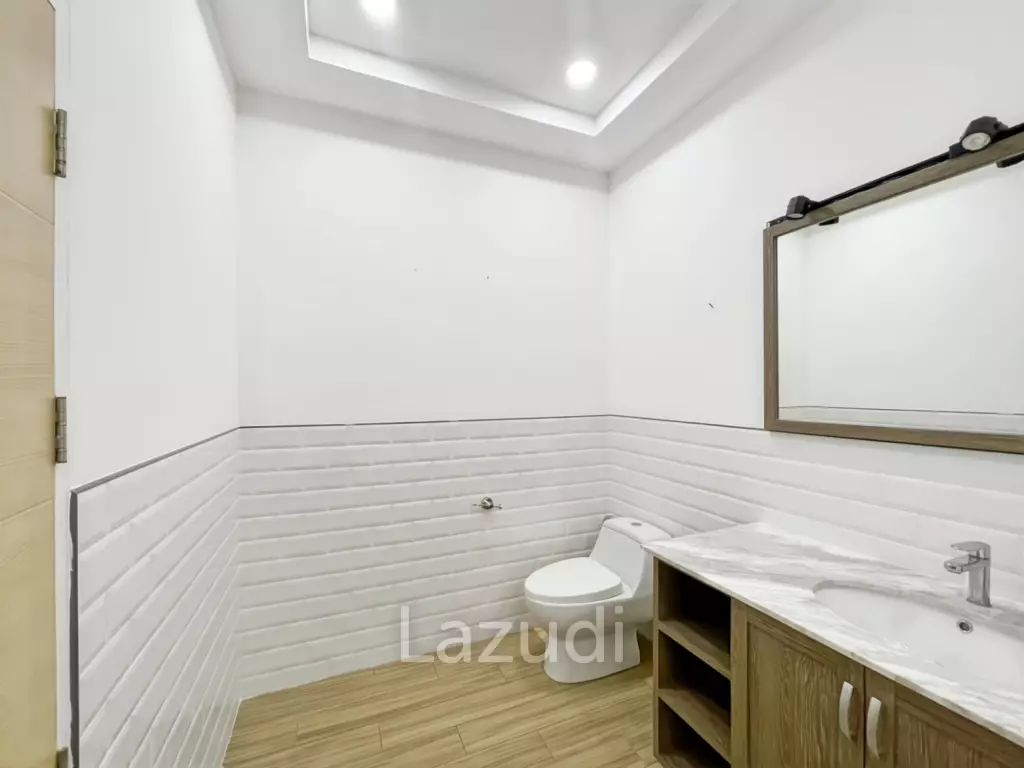 Exclusive 2 Bedroom Townhouse in Mali Signature Hua Hin