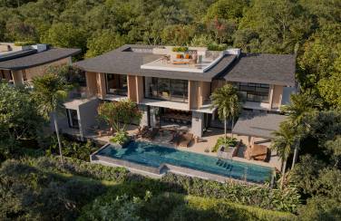 5 Bed 8 Bath 1,137.99 SQ.M Pavara Vhana Collection