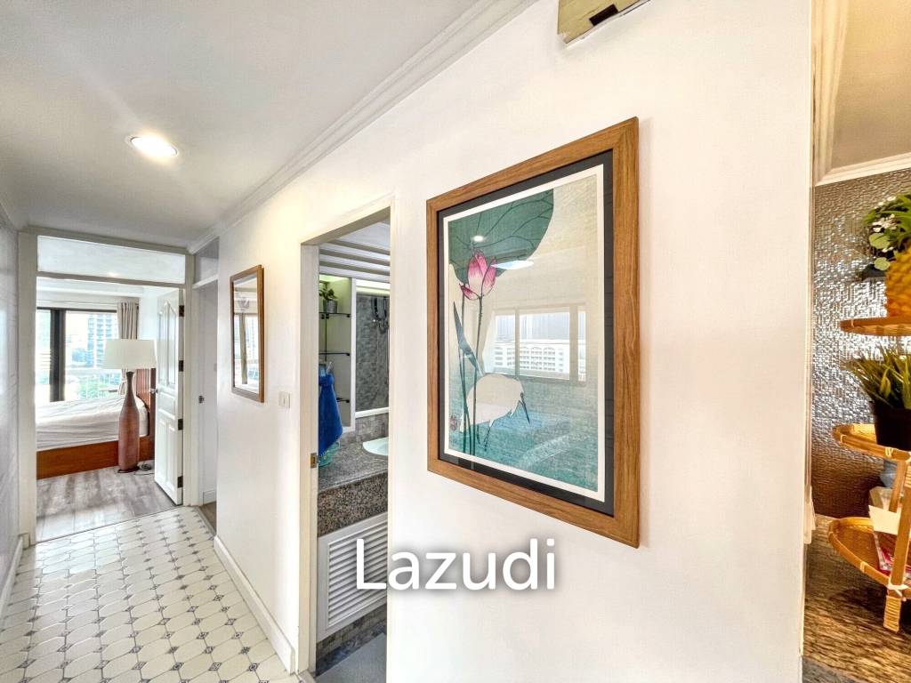 3 Bedrooms 2 Bathrooms 176 SQ.M Ruamjai Heights
