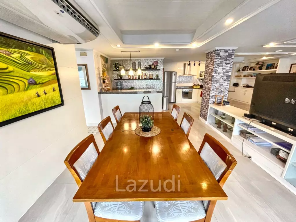 3 Bedrooms 2 Bathrooms 176 SQ.M Ruamjai Heights