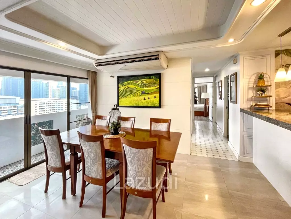 3 Bedrooms 2 Bathrooms 176 SQ.M Ruamjai Heights