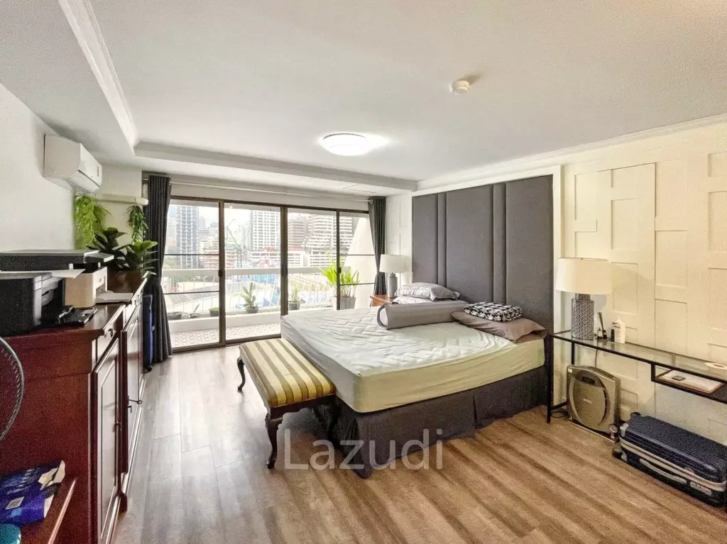 3 Bedrooms 2 Bathrooms 176 SQ.M Ruamjai Heights