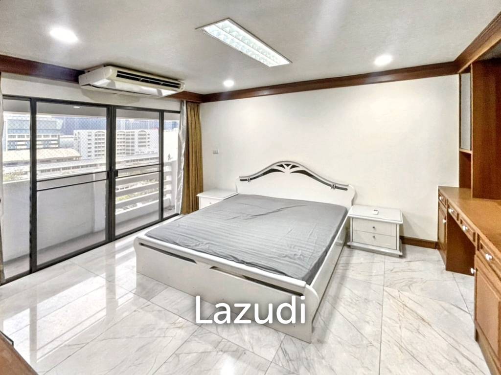 3 Bedrooms 3 Bathrooms 211 SQ.M Ruamjai Heights