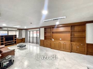 3 Bedrooms 3 Bathrooms 211 SQ.M Ruamjai Heights