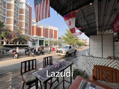 Sell Out Bar and 3-Storey Building in Jetyod Rd. area
