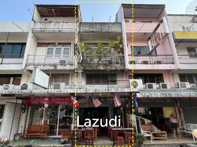 Sell Out Bar and 3-Storey Building in Jetyod Rd. area