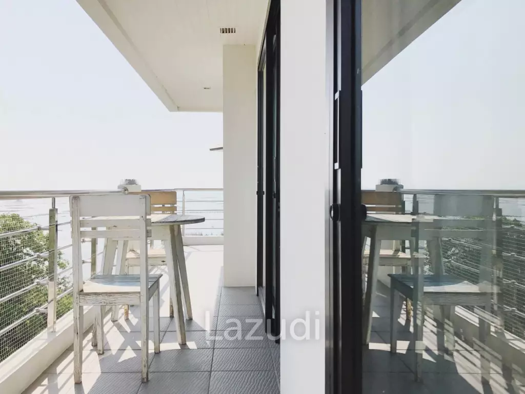 2 Bedrooms 2 Bathrooms 81 SQ.M. Golden Coast
