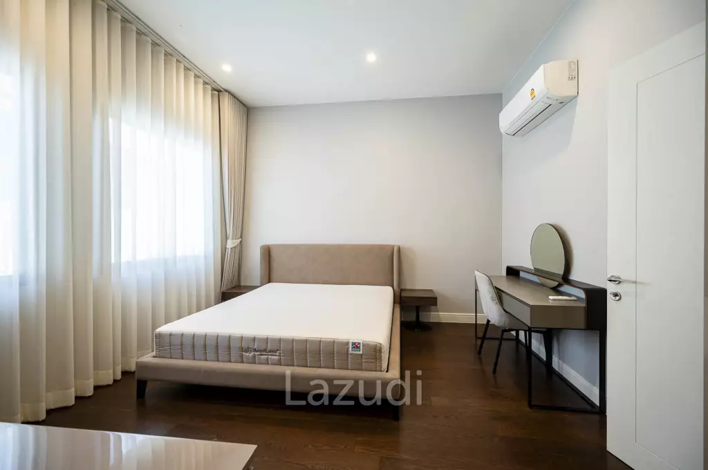 5 Bed 6 Bath 687 SQ.M Narasiri Krungthep Kreetha