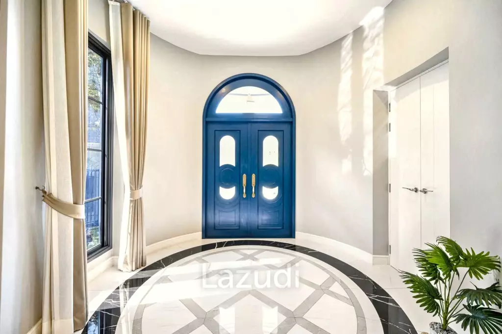 5 Bed 6 Bath 687 SQ.M Narasiri Krungthep Kreetha