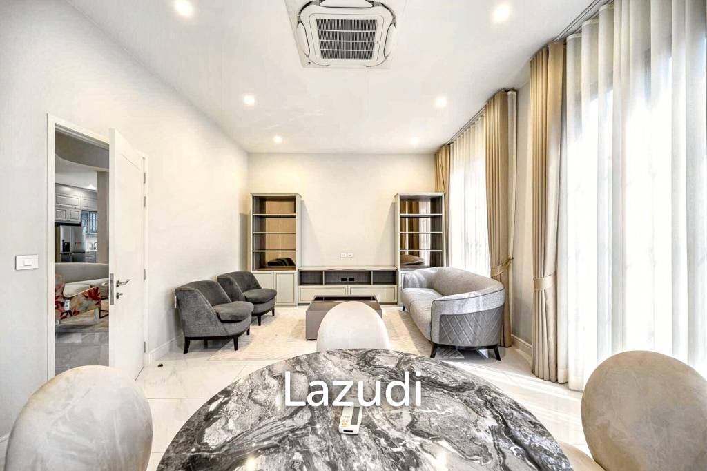 5 Bed 6 Bath 687 SQ.M Narasiri Krungthep Kreetha