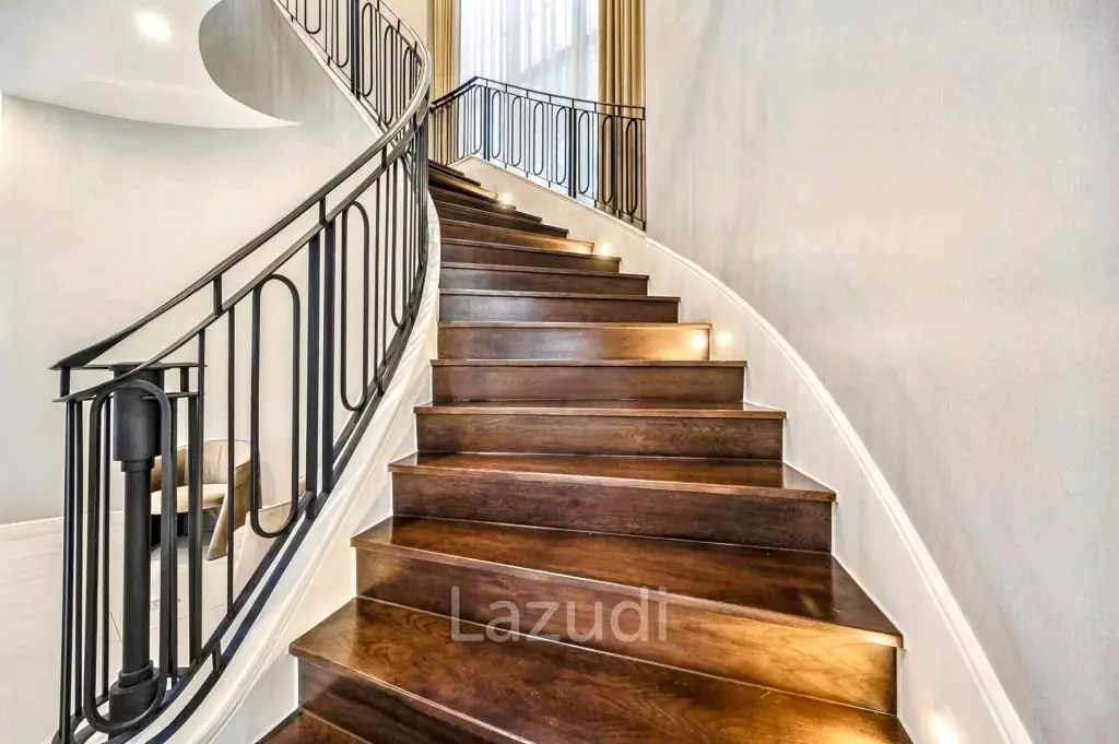 5 Bed 6 Bath 687 SQ.M Narasiri Krungthep Kreetha