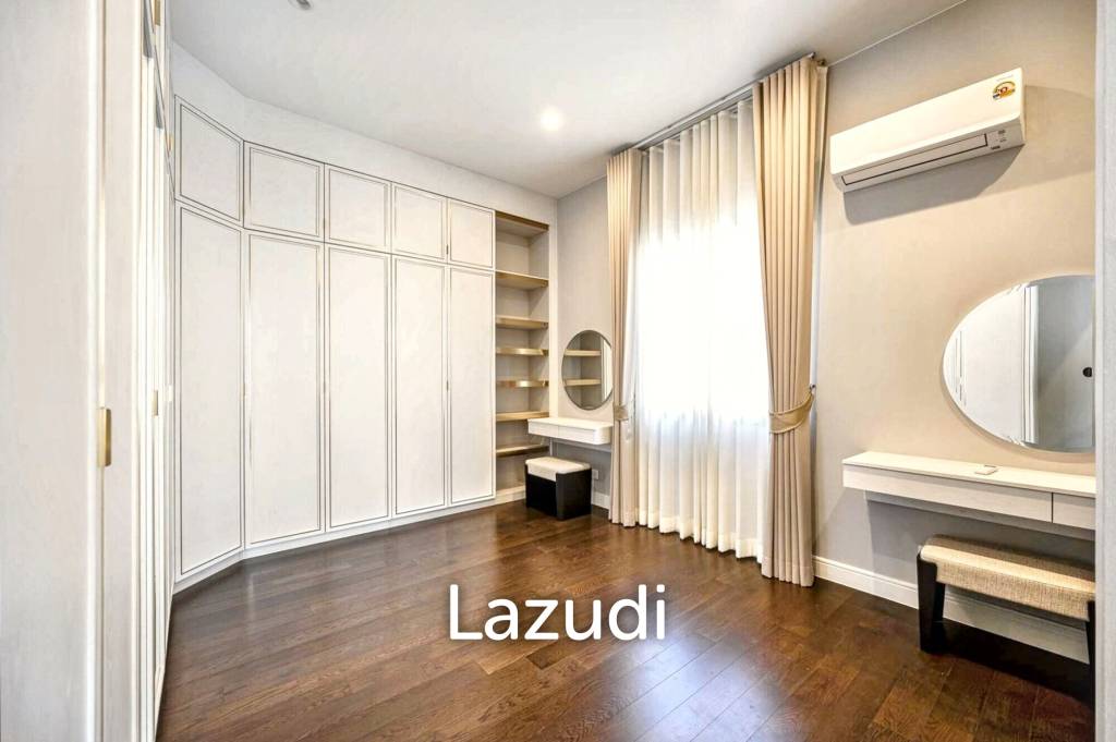 5 Bed 6 Bath 687 SQ.M Narasiri Krungthep Kreetha