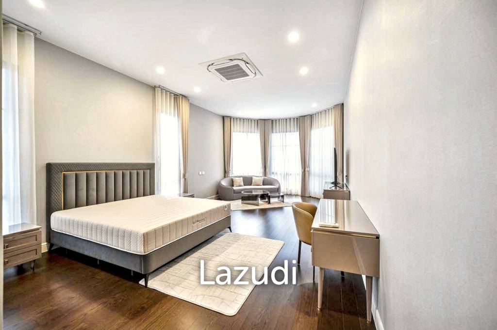5 Bed 6 Bath 687 SQ.M Narasiri Krungthep Kreetha
