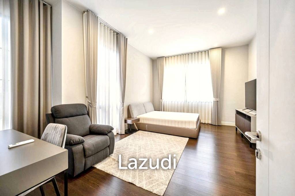 5 Bed 6 Bath 687 SQ.M Narasiri Krungthep Kreetha