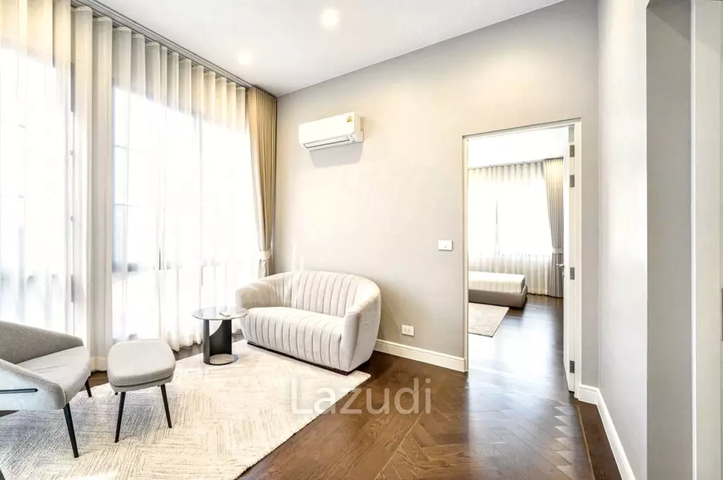 5 Bed 6 Bath 687 SQ.M Narasiri Krungthep Kreetha