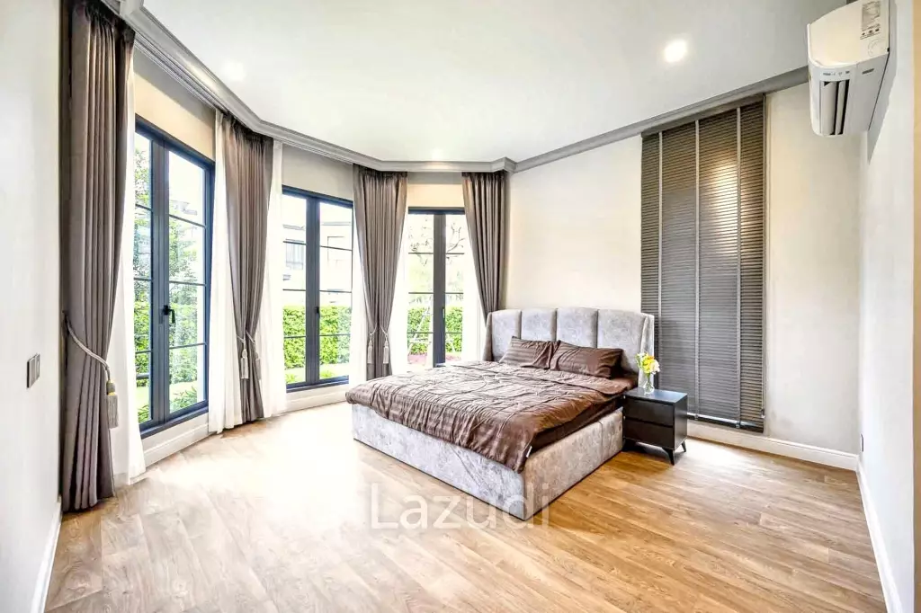 5 Bed 6 Bath 687 SQ.M Narasiri Krungthep Kreetha