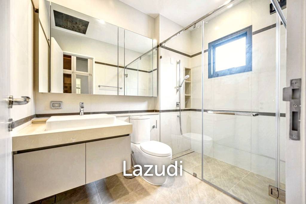5 Bed 6 Bath 687 SQ.M Narasiri Krungthep Kreetha