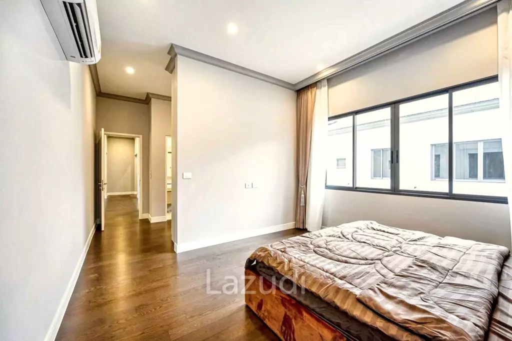 5 Bed 6 Bath 687 SQ.M Narasiri Krungthep Kreetha