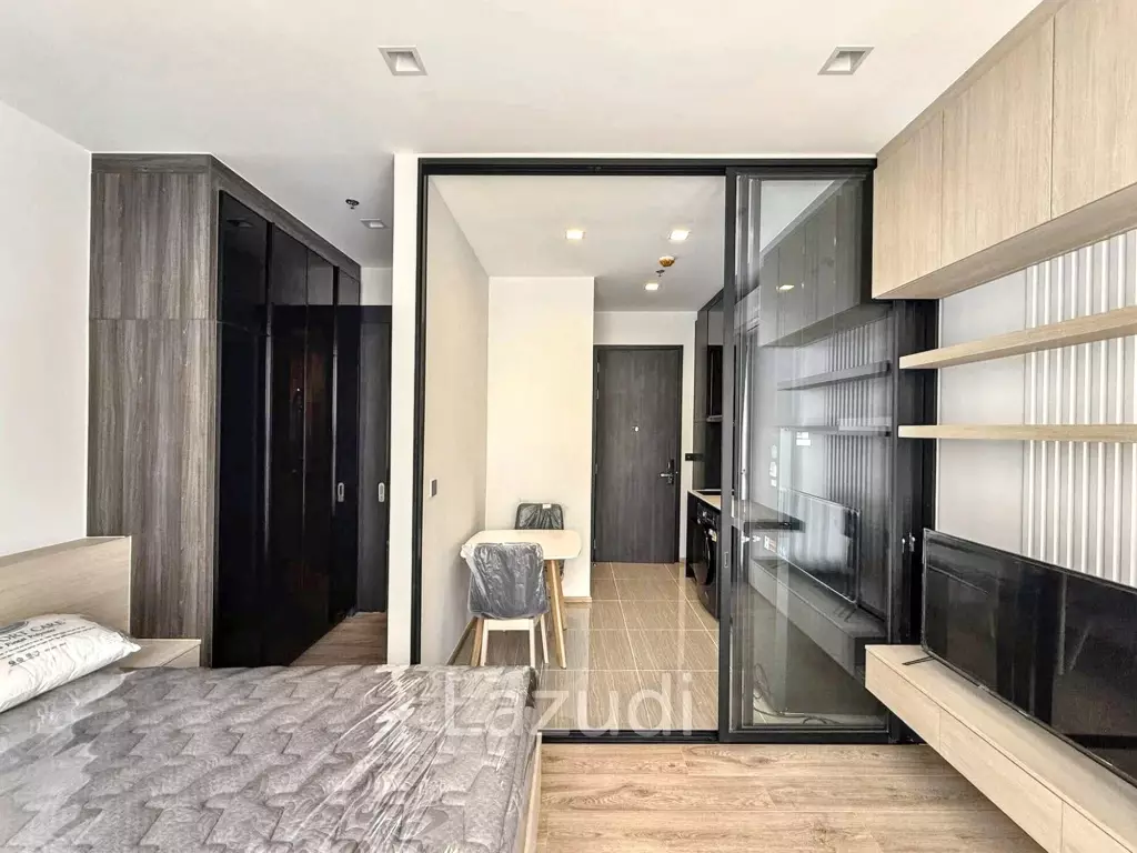 Studio 1 Bathroom 27 SQ.M Noble Around Ari