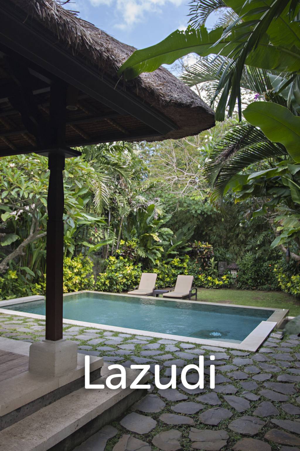Monthly and Yearly Rental Villa short drive from Buzzling Canggu
