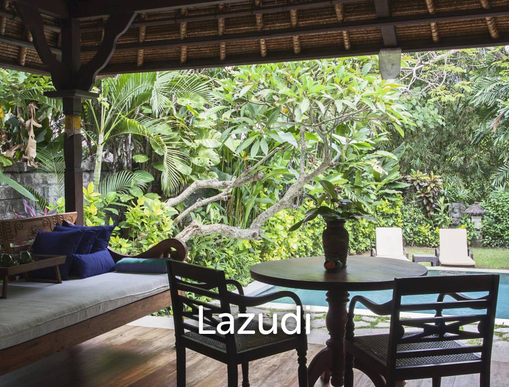 Monthly and Yearly Rental Villa short drive from Buzzling Canggu